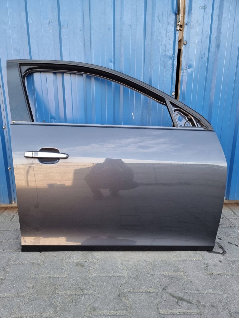 фото №1, Chevrolet malibu v300 дверь правое передние