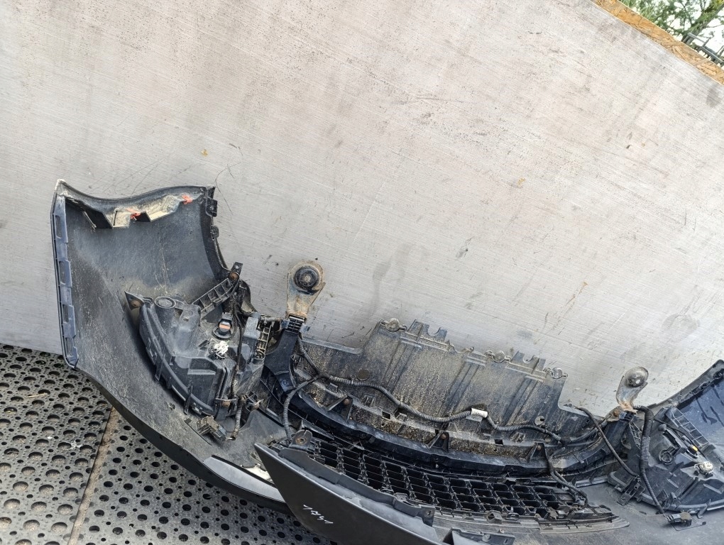 Opel astra j бампер перед pdc противотуманная фара z22c do покраска Оригинал