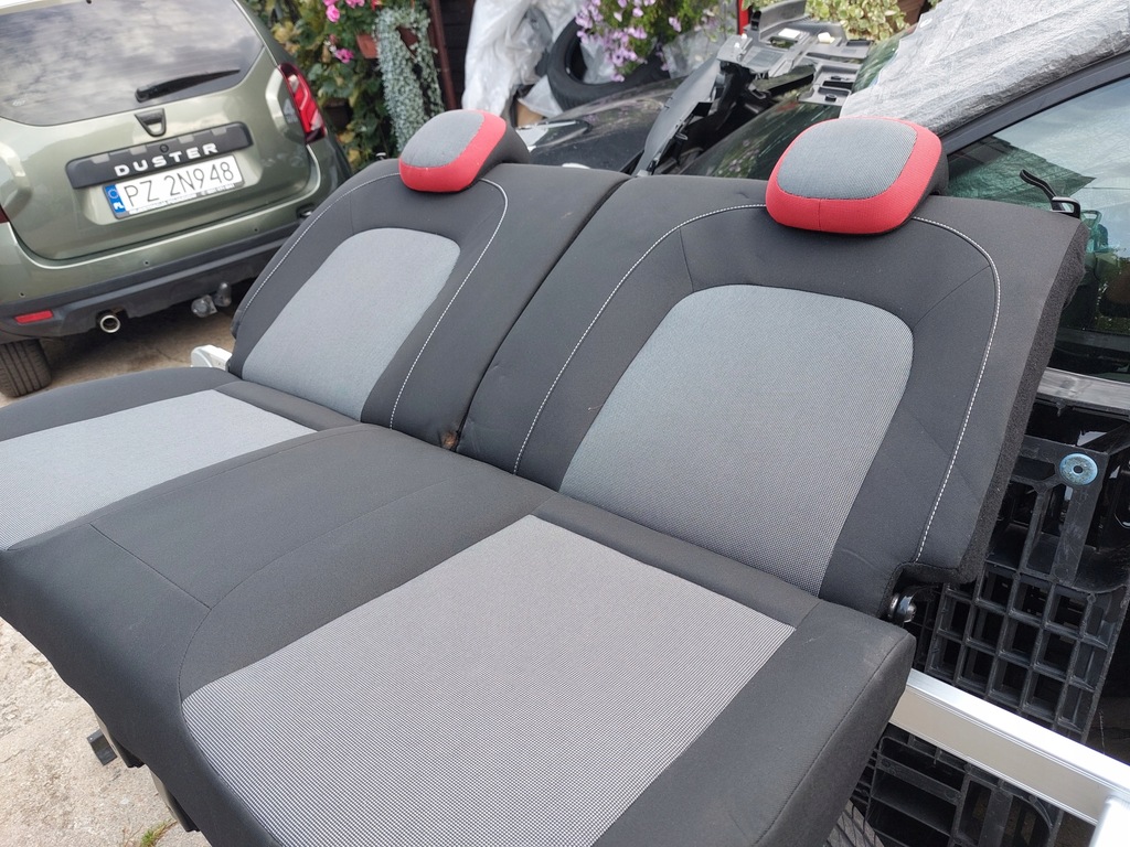 фото №4, Заднее сиденье задняя renault twingo 3 iii 14-