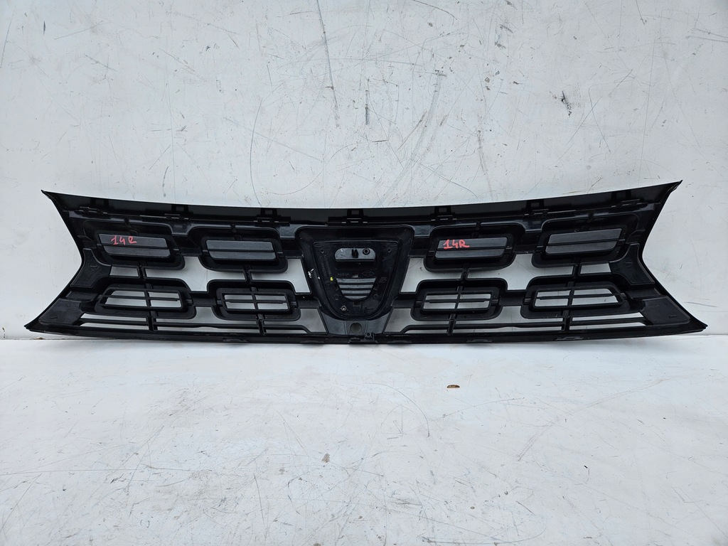 фото №7, Dacia duster ii решётка радиатора решётка радиатора 623103440r