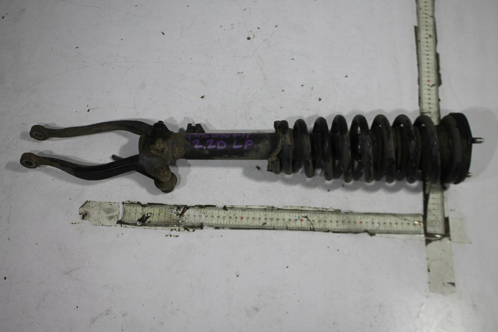 фото №1, Амортизатор пружина левый перед mazda 6 gh 2.2d