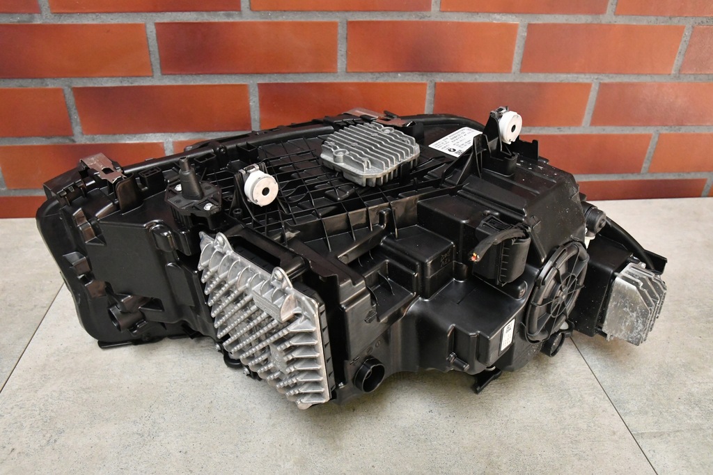 фото №11, Лампа ліва bmw 5 g30 g31 led адаптивний комплектна idealna оригінальна