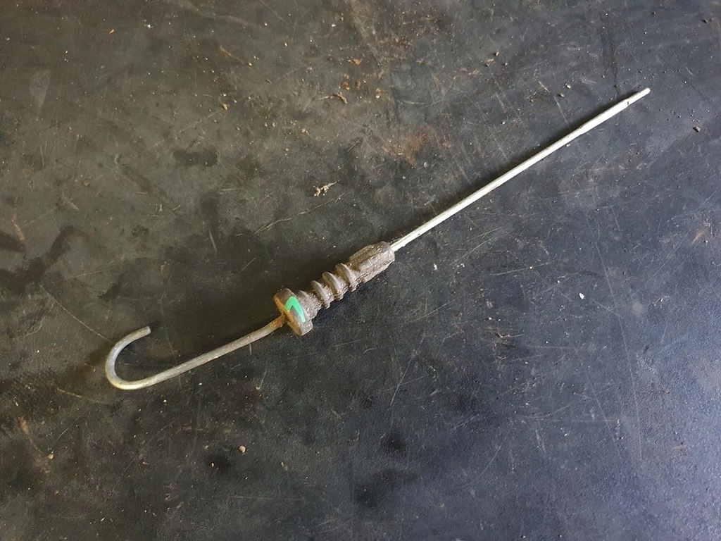 фото №1, Fiat 126 щуп масла оригинал щуп двигателя