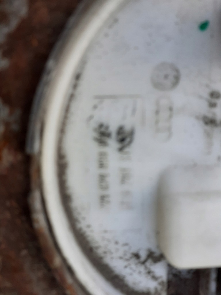 фото №7, Audi a4 b7 бак топлива 4.2 бензин sedan 4x4