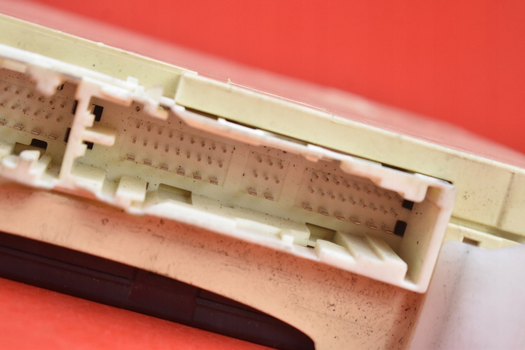 фото №8, Коробка предохранителей 89221-07041 toyota avalon xx40 3.5 v6 268 km 13-18