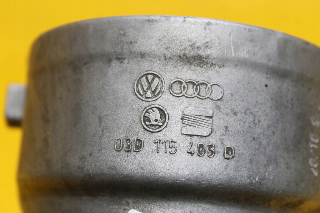 фото №9, Корпус фільтра оливи vw fox 1.2 b 03d115403d