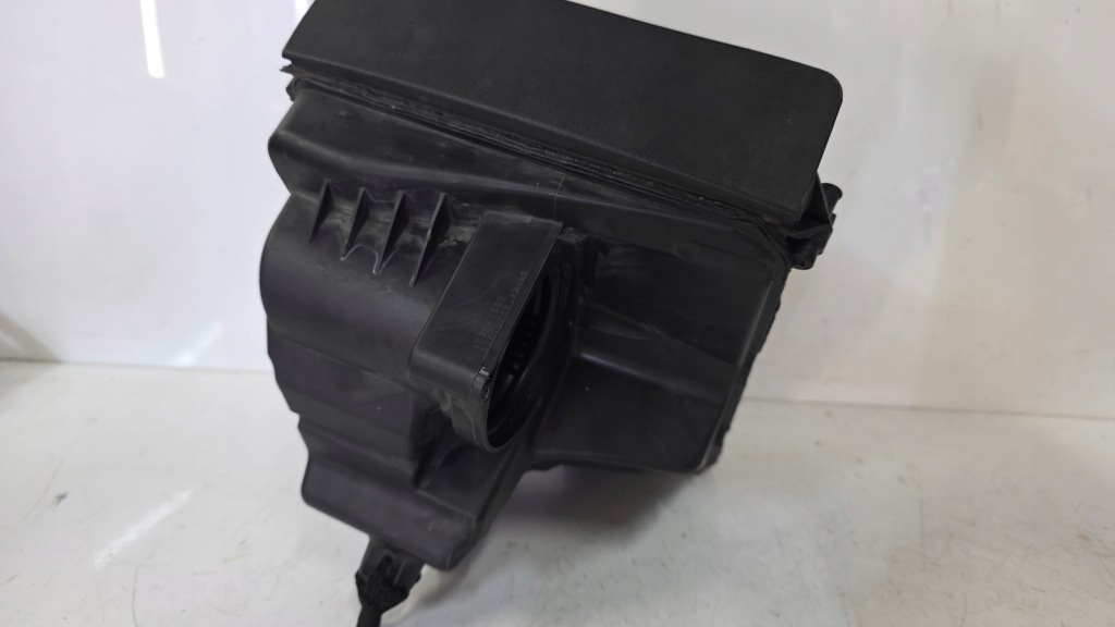 фото №5, Корпус фільтра повітря renault scenic iii 3 lift 1.6 dci