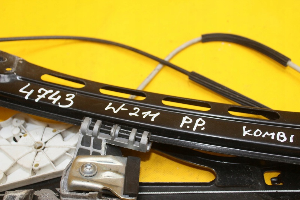 фото №8, Механізм скло правий перед w211 a2117200246