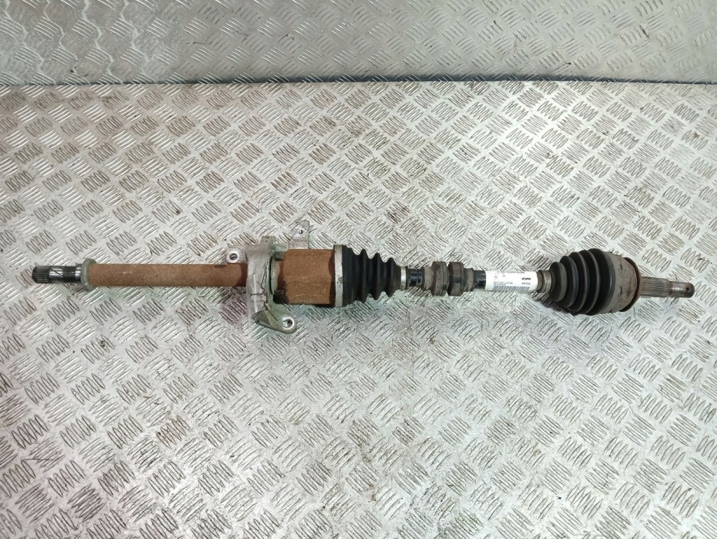 Купити Привідний вал правий перед renault kadjar 2015-2018 1.2 tce 130km h4f408 391004pa0b