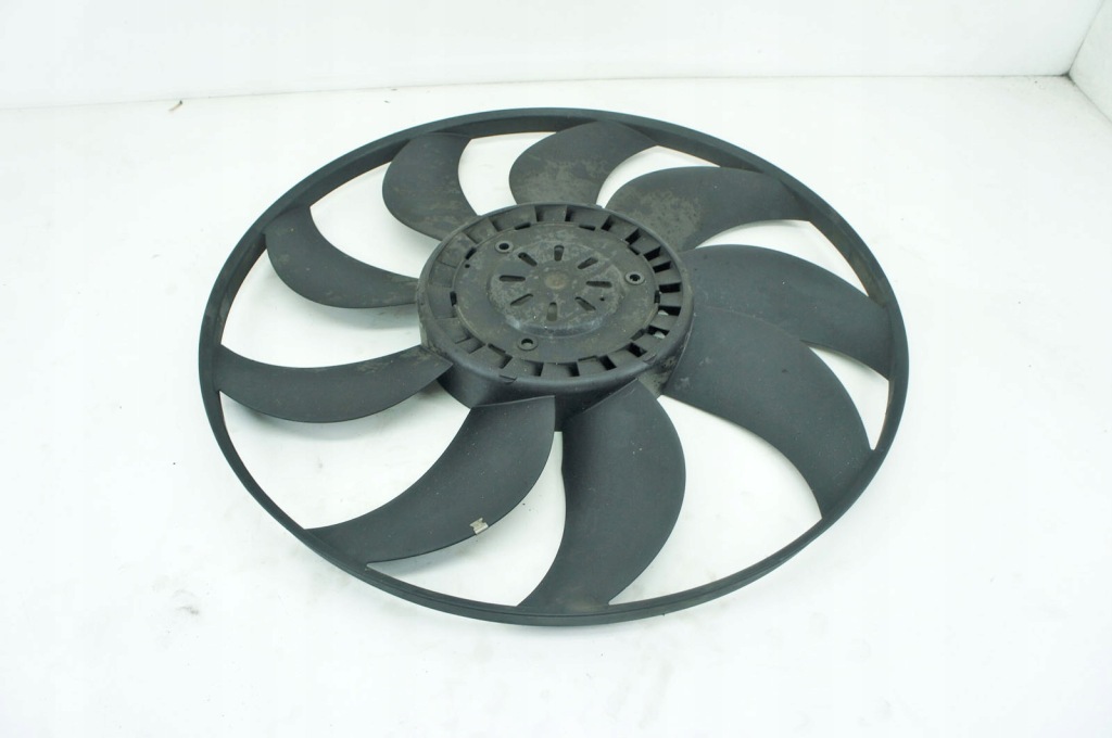 Купить Iu232 bmw f01 4.4i вентилятор вентилятора