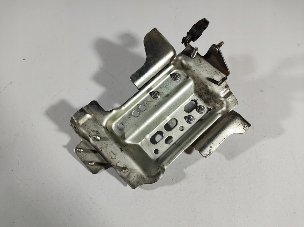 фото №11, Renault kadjar 16r- кронштейн компьютер