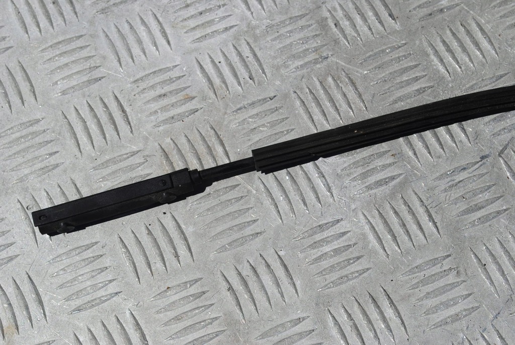 фото №3, Трос ручка відкривання капот audi a3 8p