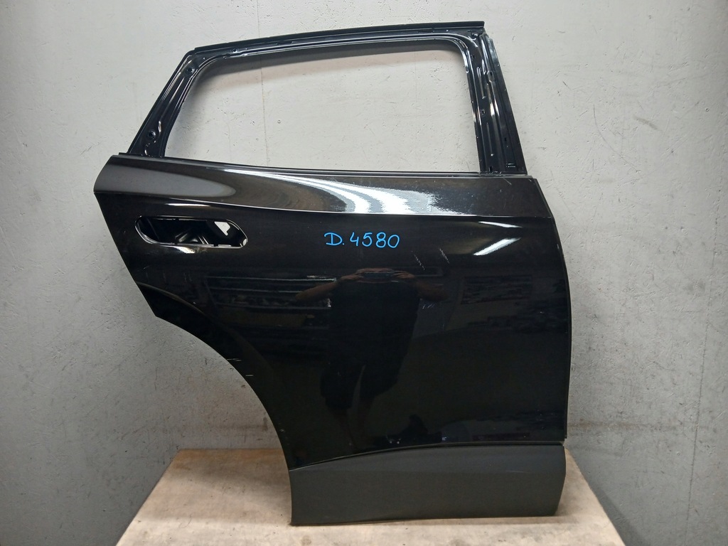 фото №1, Дверь задняя правое vw id4 id 4 id-4 11a