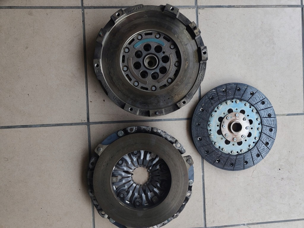 фото №1, Двомасовий маховик колесо зчеплення hyundai i40 1.7 crdi d4fd