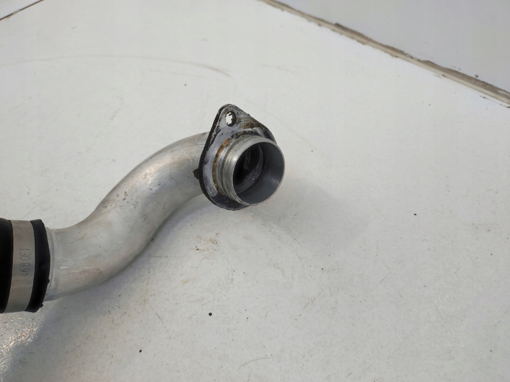 Патрубок труба шланг води bmw xm g09 4.4b v8 Доставка