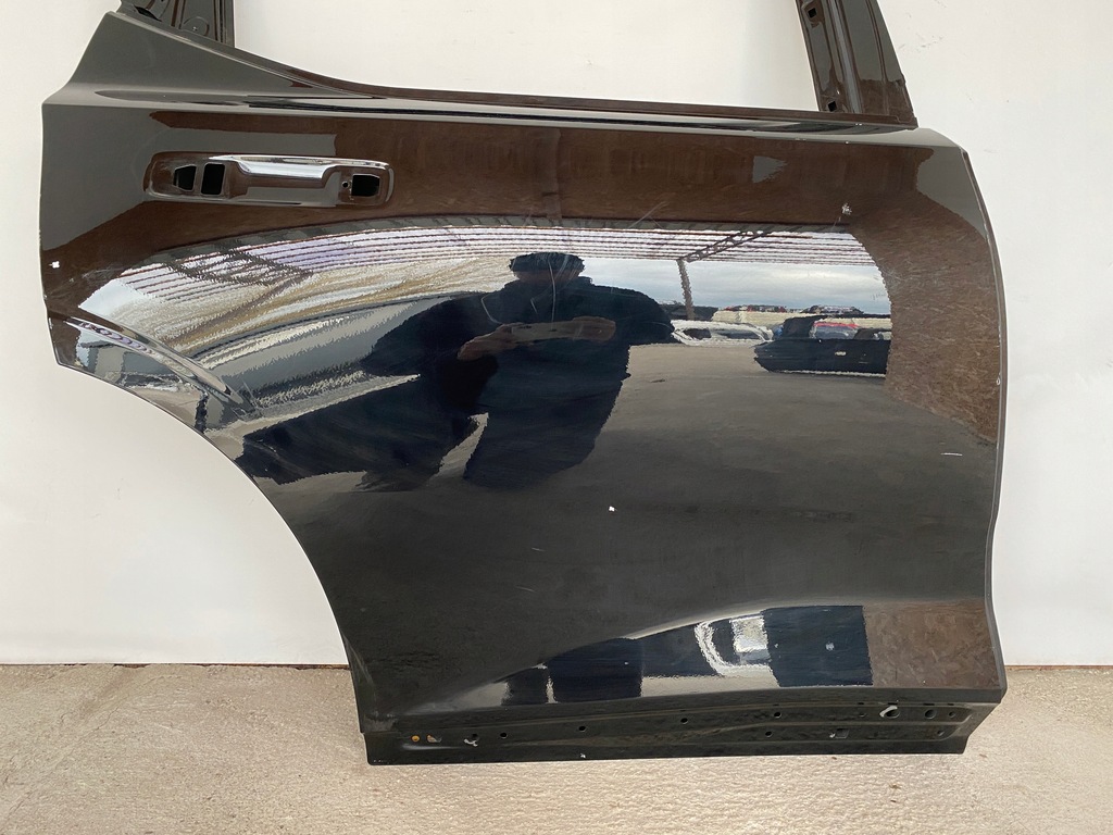 фото №3, Polestar 2 ii дверь задняя правое задние