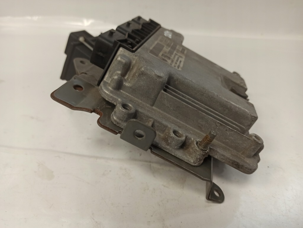 фото №5, Citroen xsara picasso 1.6hdi блок керування двигуна 0281012466 9661773880