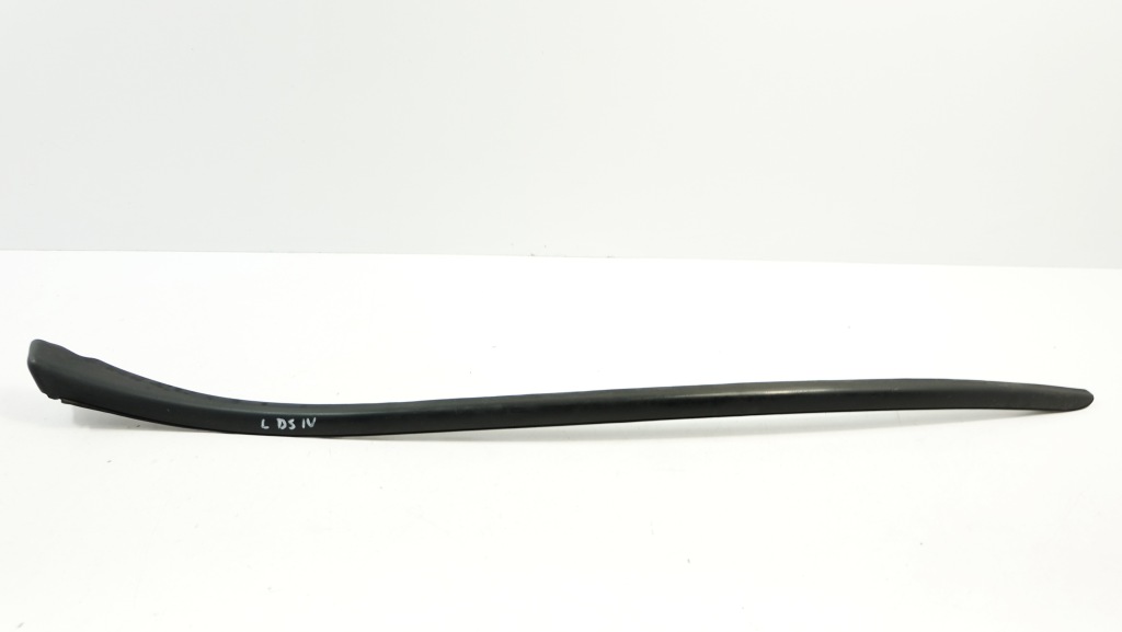 Купить Citroen ds4 молдинг стекло лобовое левая