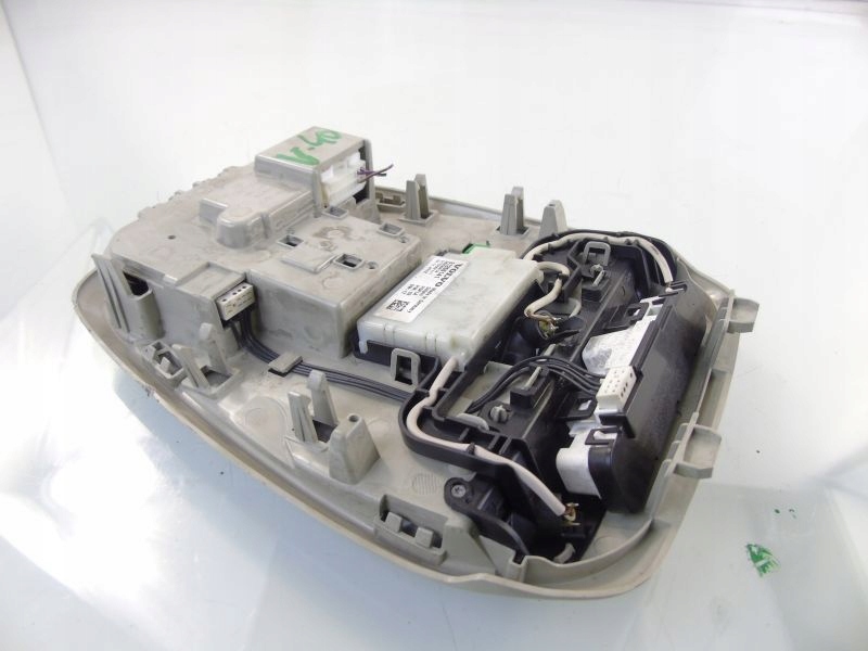 фото №5, Volvo v40 ii лампа кабины освещение