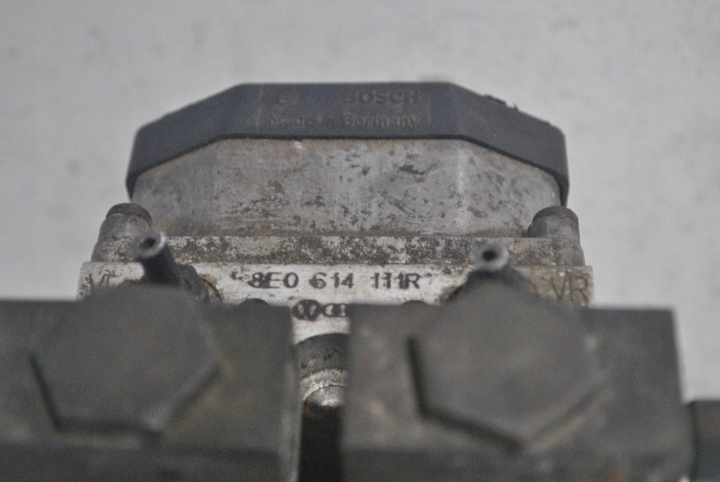 фото №5, Насос abs тормозная audi a6 c5 8e0614111r