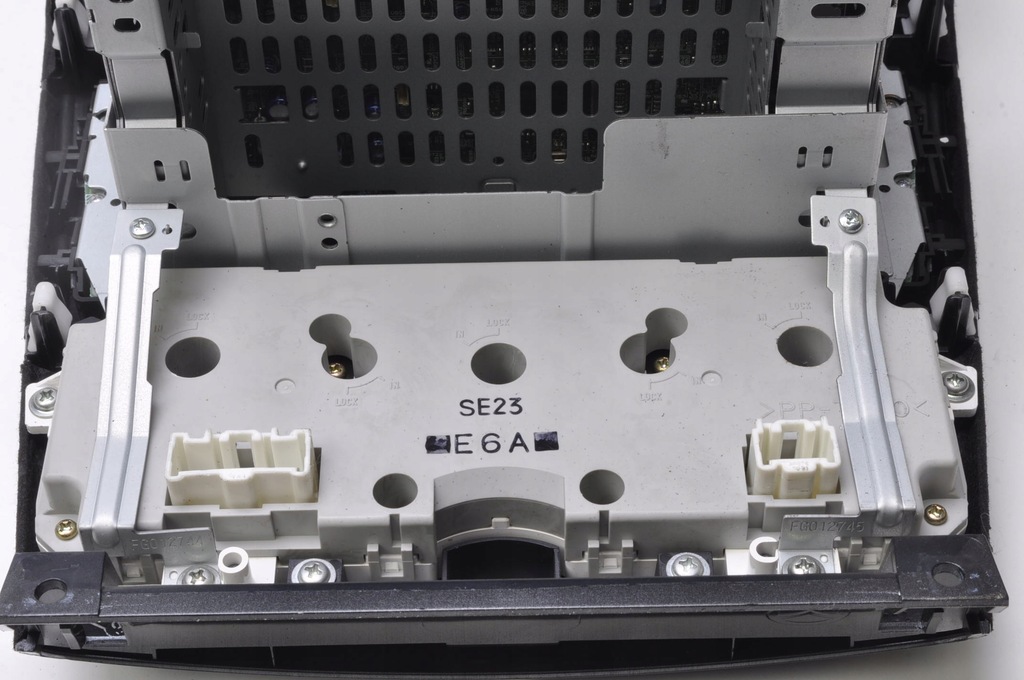 фото №8, Mazda 6 gg lift панель кондиционера