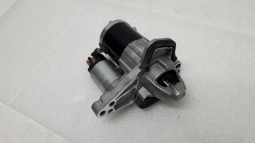 Купити Renault dacia 1.3tce стартер 233006662r