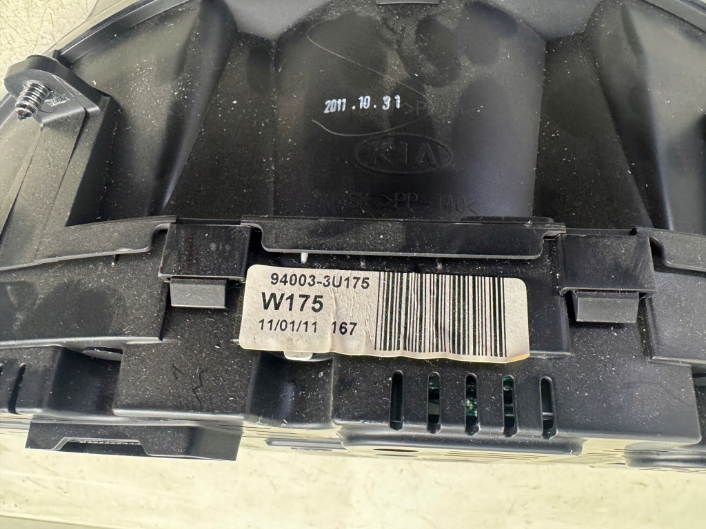 Kia sportage 3 2.0 crdi панель приборів 94003-3u175 Зі Шроту