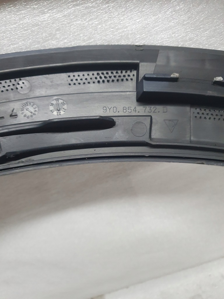 фото №9, Накладки крила задня права ліва porsche cayenne 3 9y0 9y0854731d\32d