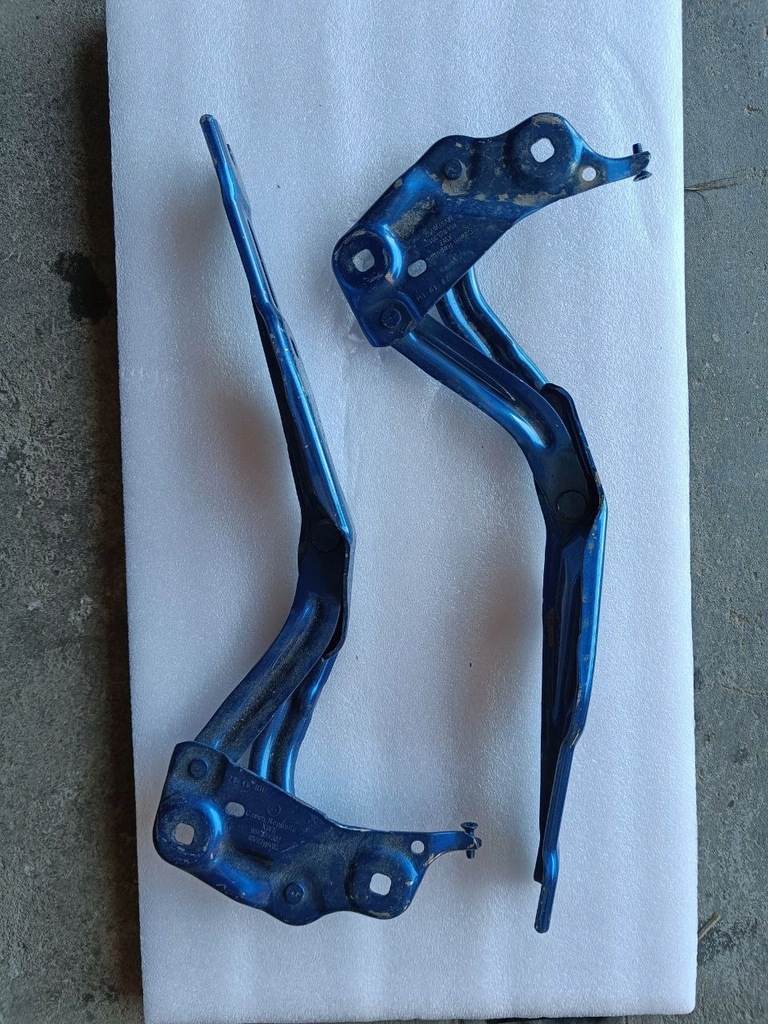 фото №1, Петли капот skoda scala cena za p+l комплект