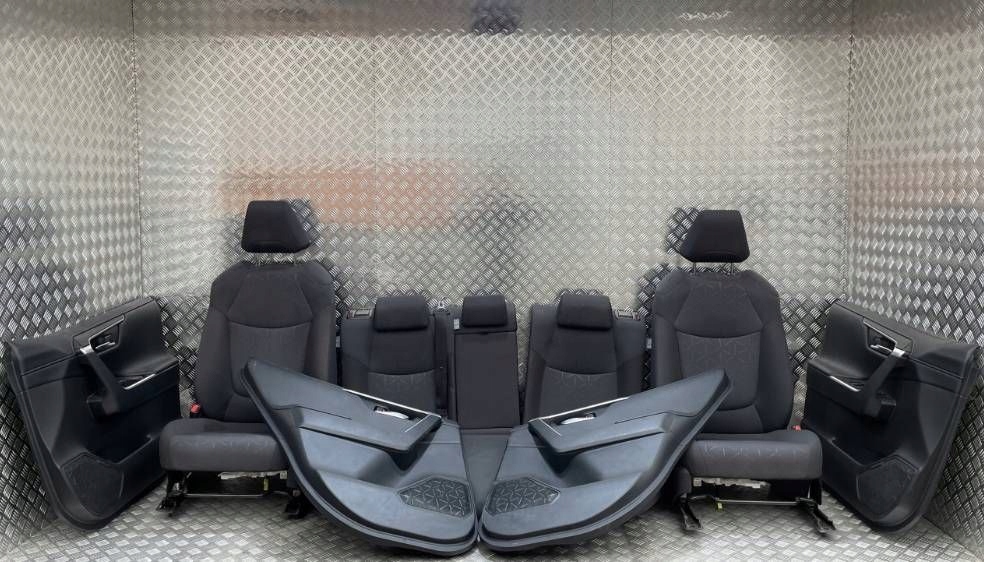 фото №1, Сидіння комплект заднє сидіння обшивки toyota rav4 v europa