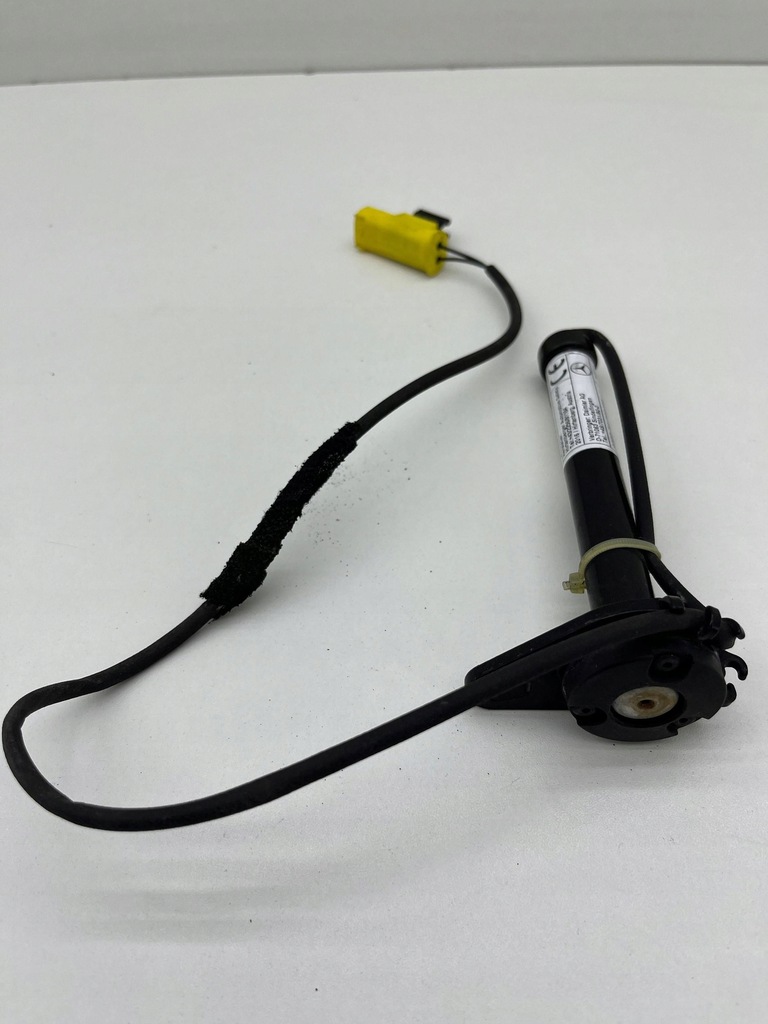 фото №1, Mercedes cla w117 патрон капот a1179061000