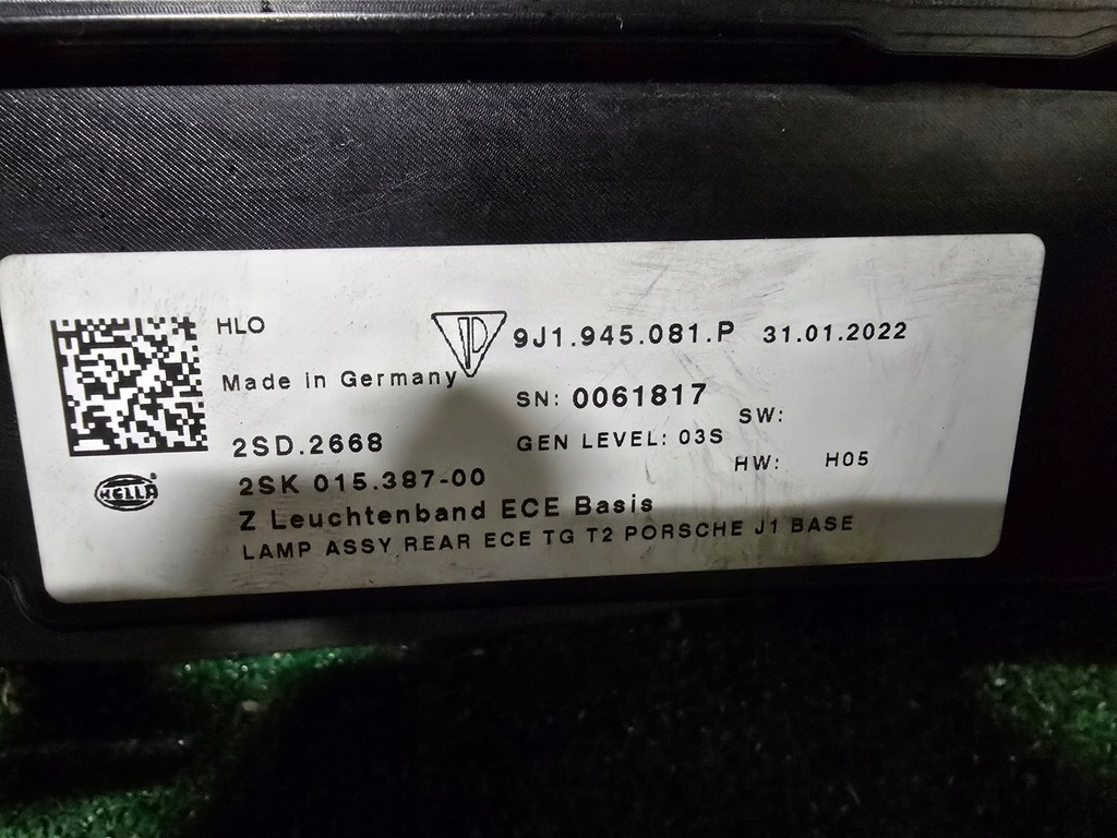 фото №11, Лампы задняя porsche taycan 9j1