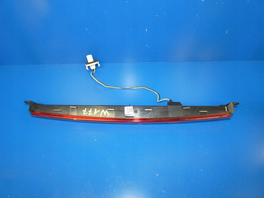 фото №1, Свет стоп третий mercedes-benz оригинальный номер a0999068901