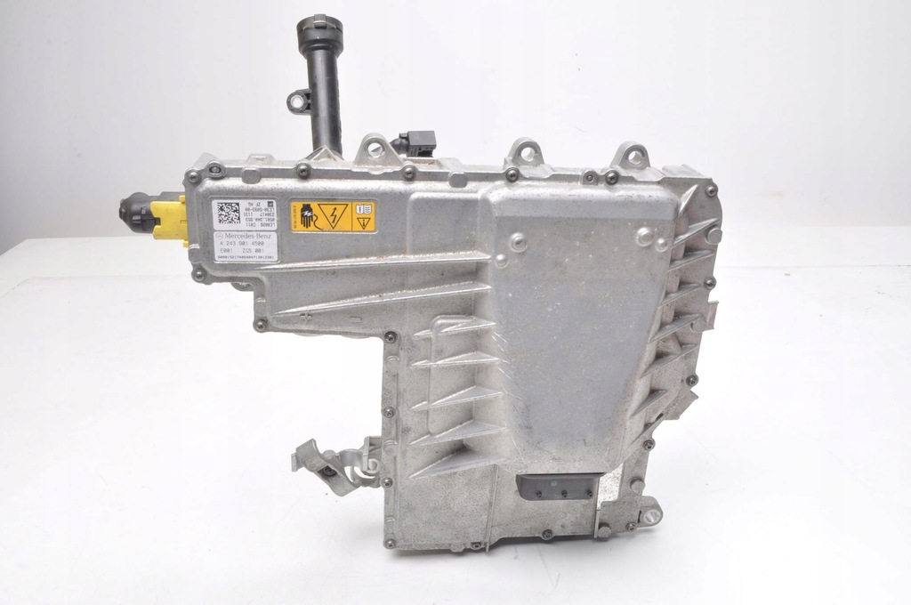 фото №13, Mercedes eqb x243 бортовой компьютер двигателя a2439014500 2023r
