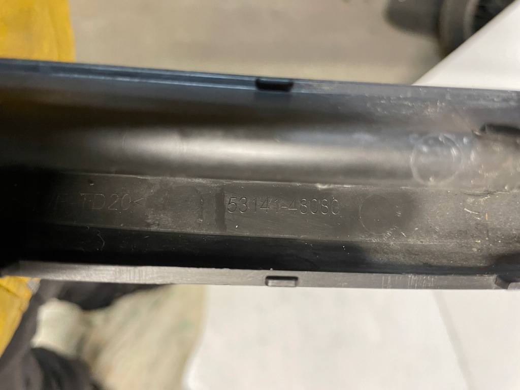 Lexus rx 15 - 19 решётка хром защита противотуманная фара бампер 53141-48080 Недорого