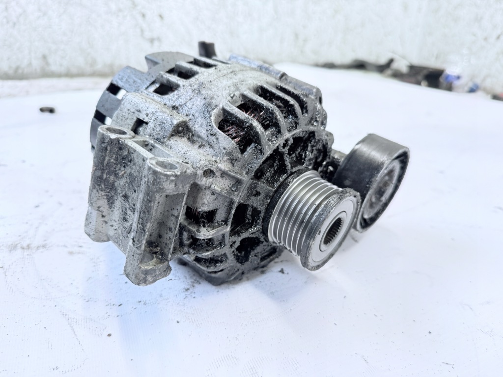 Купити Генератор bosch 110 a bmw e46 e39