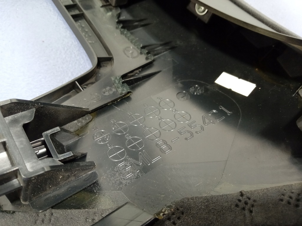 фото №6, Mazda 6 iii gj lift 15- рамка захист спідометра hud gml8-55421