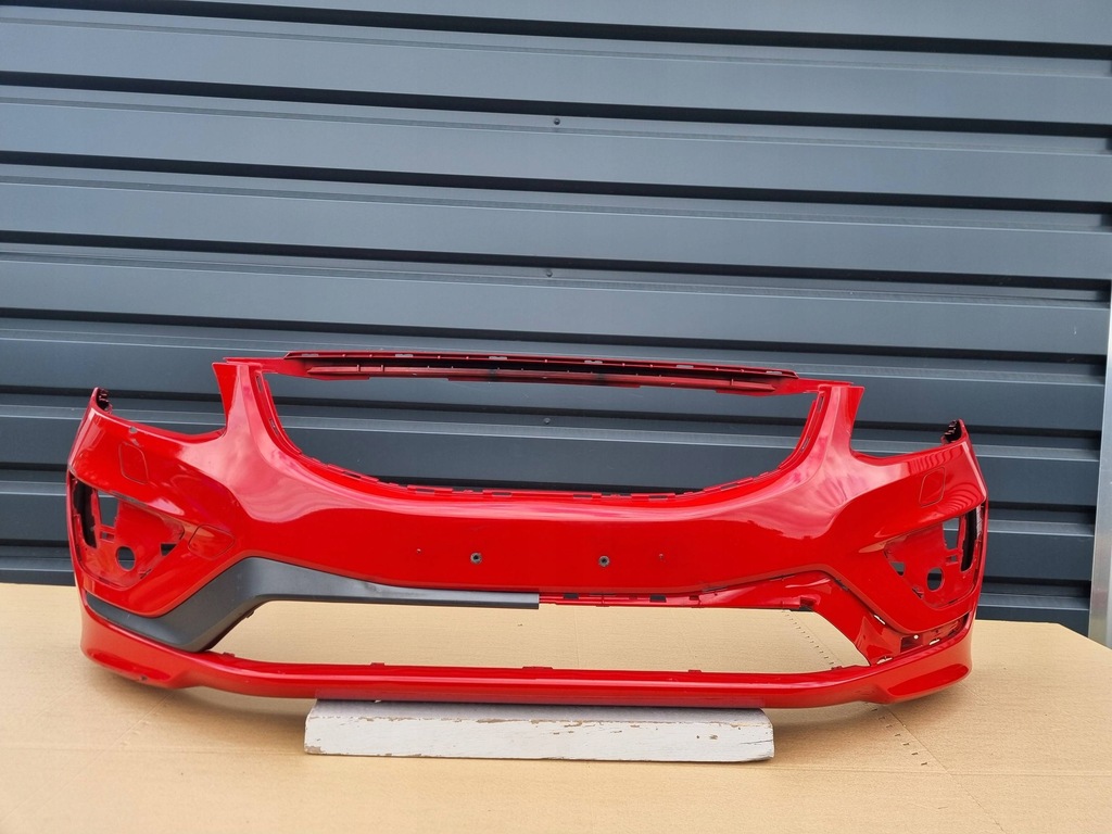 фото №1, Volvo xc60 lift r-design 2013- бампер перед оригінал c154