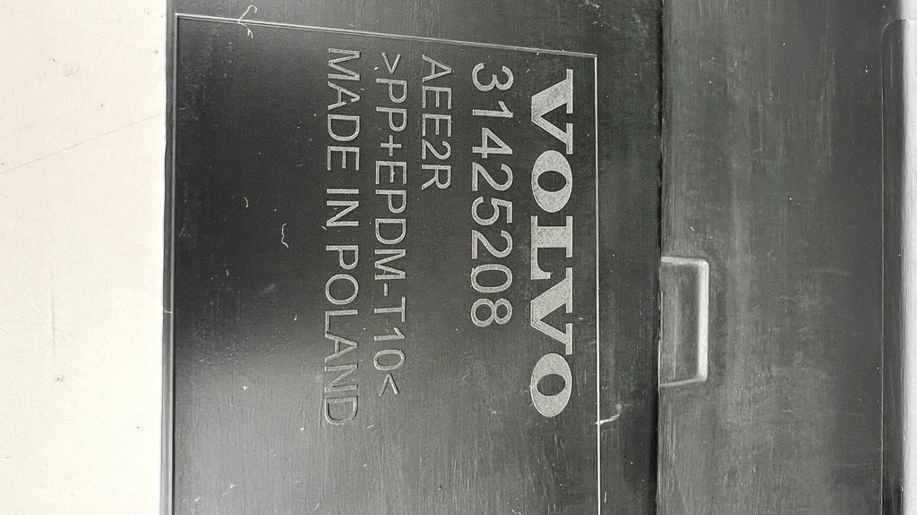 фото №7, Volvo xc60 ii молдинг нижняя бампера заднего 31425208