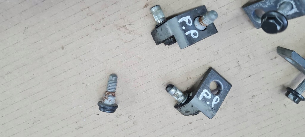 фото №7, A6 c7 4g lift петля петли дверь правое правый перед lz7s комплект a7 4g