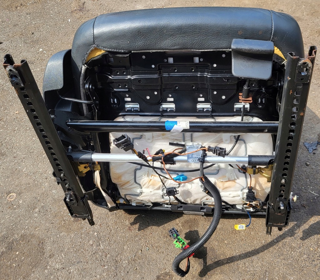 Сиденье правый перед пассажира подогреваемый подушка безопасности audi a4 b7 8e оригинальный номер европа  кожаный Цена