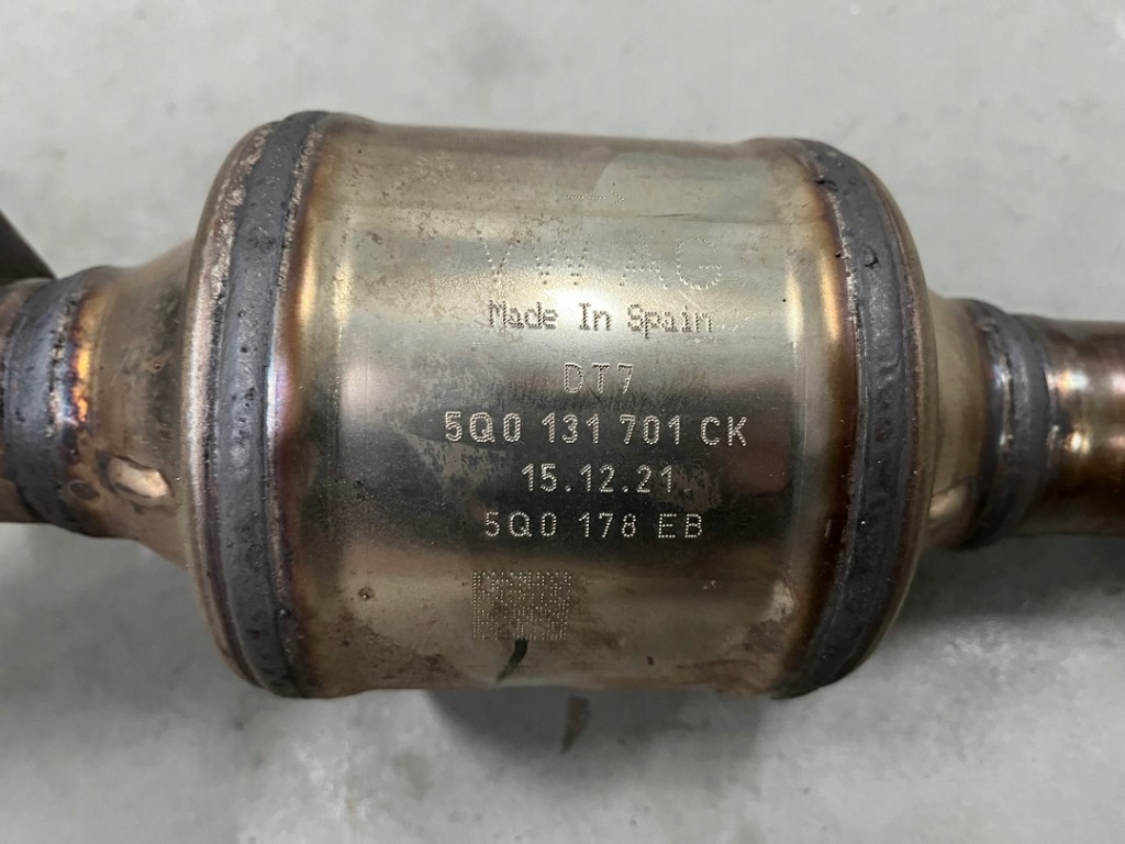 Vw t-cross труба выхлопная катализатор 2q0253059fl 5q0131701ck Недорого