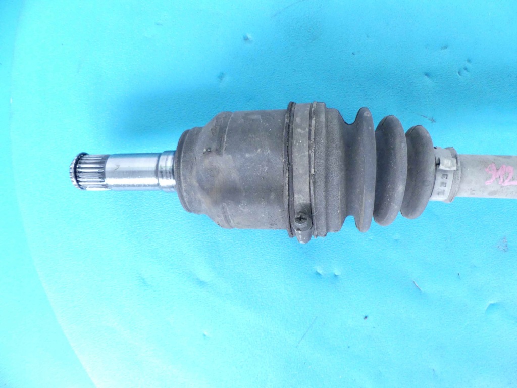 Приводной вал левая alfa mito 1.3 jtd 5b Доставка