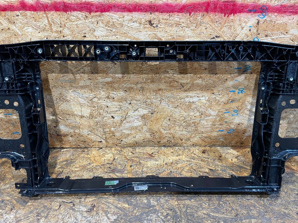 фото №8, Hyundai i30 i-30 iii 3 17- pas передний усилитель передний