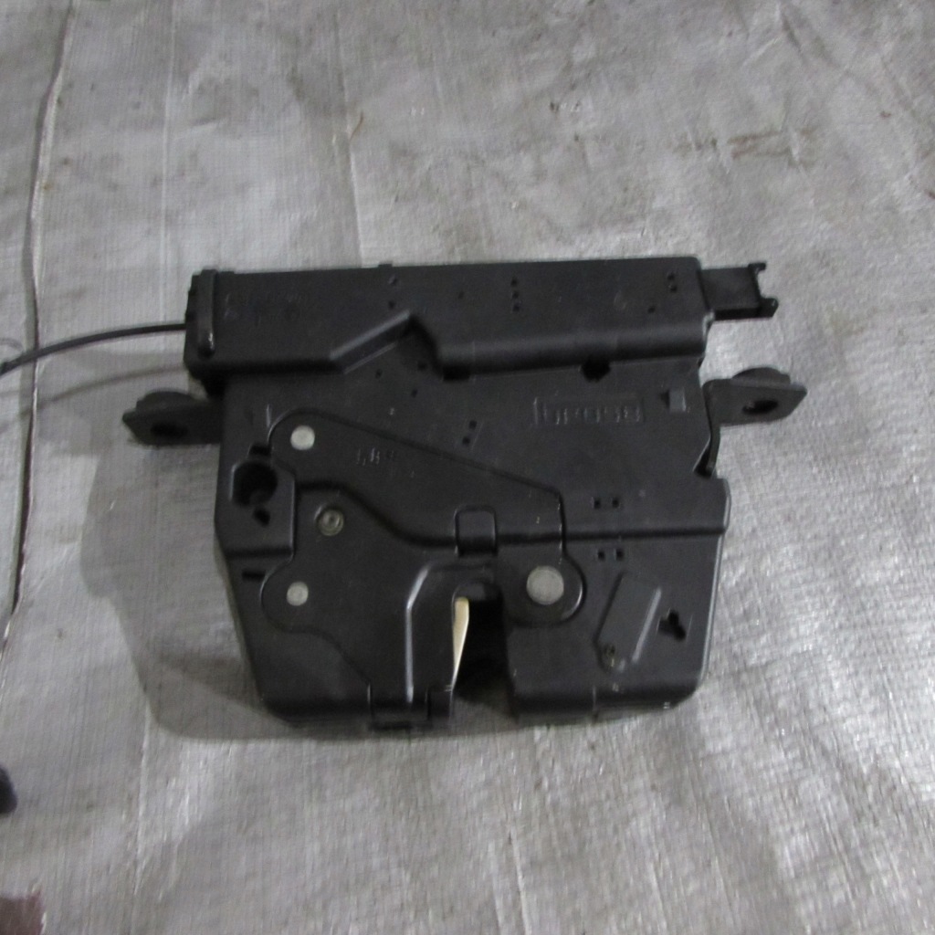 фото №1, Замок кришки багажника bmw 3 f31 x1 e84 oryg.