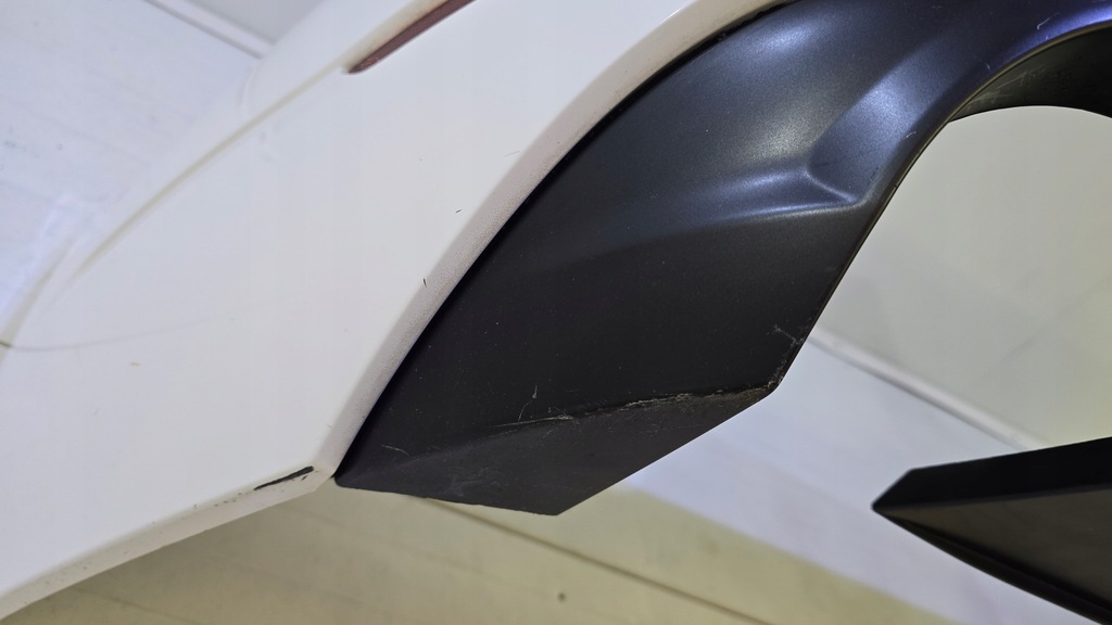 фото №12, Audi a4 b9 s-line kombi бампер задняя 6pdc l0k1 дизель 8w9807511j 8w0807521h