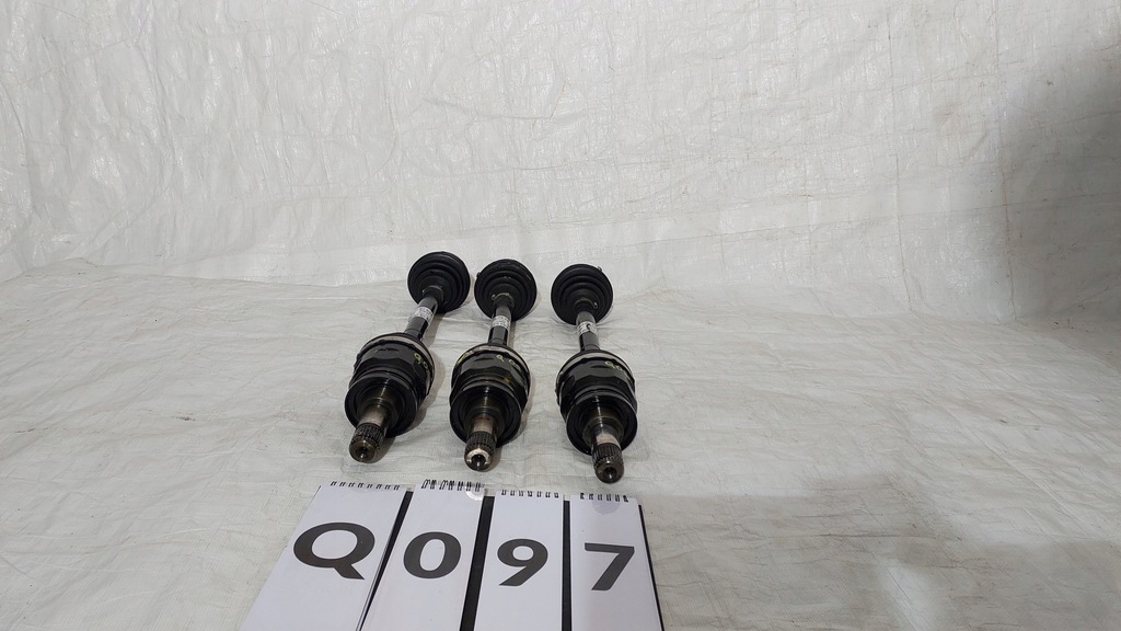 фото №1, Bmw x1 u11 x-drive привідний вал ліва перед