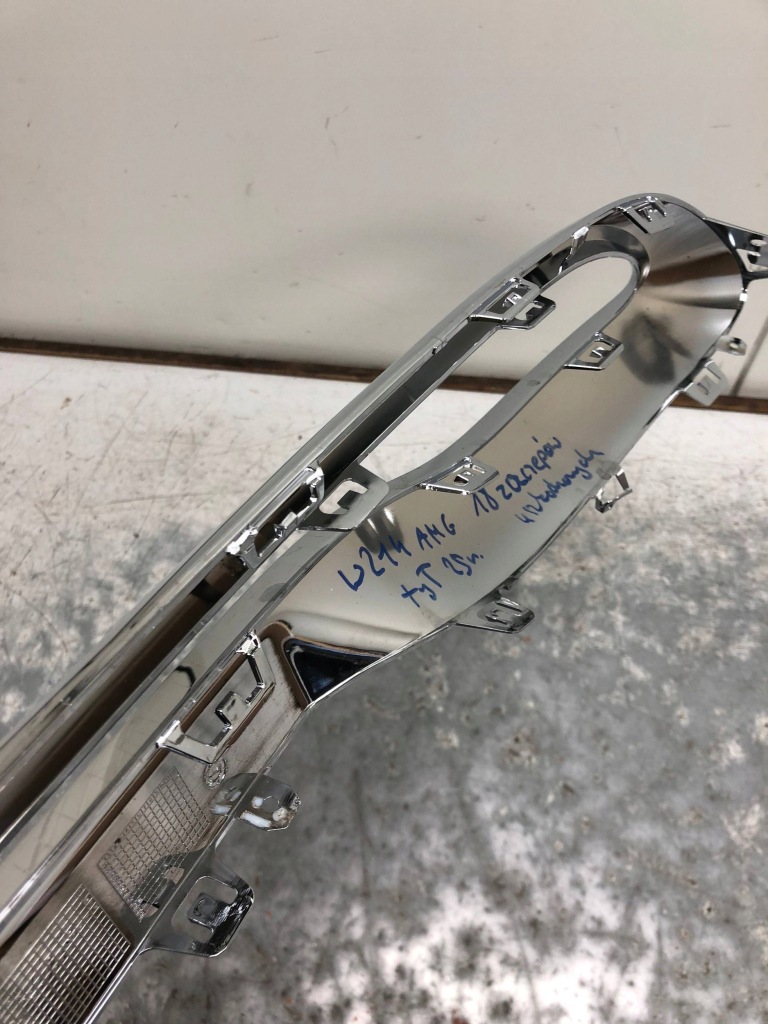 Диффузор хром бампера задний  mercedes w214 amg a2148853401 в Украине