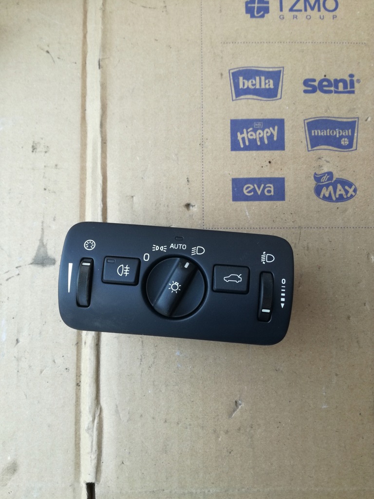 фото №4, Volvo v40 ii 2012-19 rok выключатель света 30739425