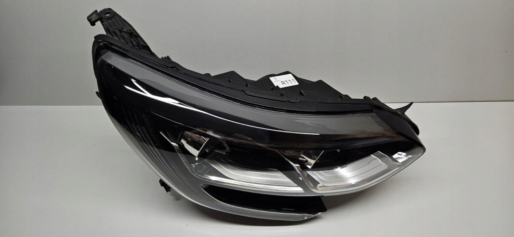 Renault megane 4 iv фара правий з led фара правий 260108478r в Україні